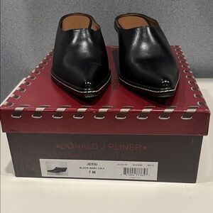 Donald J. Pliner Black Leather Mules